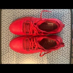 Mens Adidas Damian Lillard Shoes-Size 10.5. Red/black